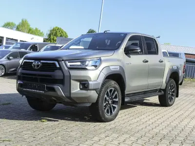 Używany Toyota HiLux 204 KM (150 kW) 2021 Brązowy Pickup