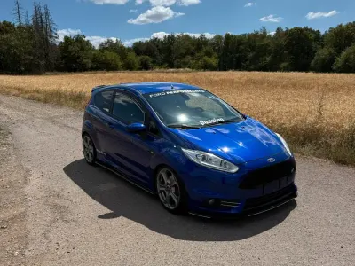 Gebraucht Ford Fiesta ST 228 PS (167 kW) 2014 Blau Kleinwagen