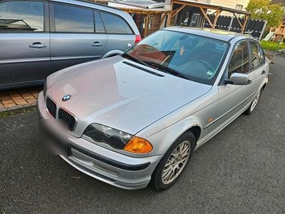 Second-hand BMW 318 120 CP (88 kW) 1998 Argintiu Berlinǎ