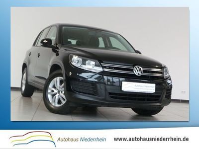 Gebraucht VW Tiguan 122 PS (89 kW) 2014 Schwarz metallic SUV