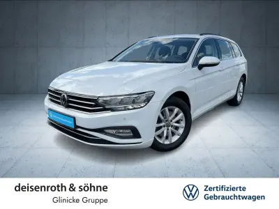 Gebraucht VW Passat Business 150 PS (110 kW) 2023 Gletscherweiß metallic Kombi