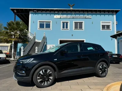 Gebraucht Opel Grandland X 131 PS (96 kW) 2021 Schwarz SUV
