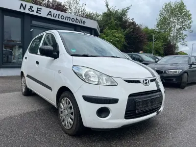 Gebraucht Hyundai i10 67 PS (49 kW) 2010 Weiß Kleinwagen