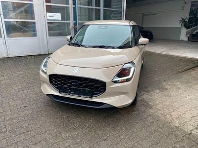 Gebraucht Suzuki Swift Comfort+ 83 PS (61 kW) 2025 Braun Kleinwagen