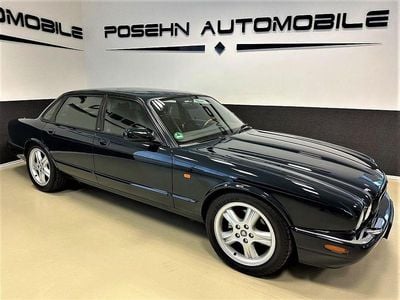 Jaguar XJR
