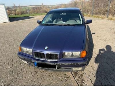 Gebraucht BMW 316 Compact 102 PS (75 kW) 1994 Blau Kleinwagen