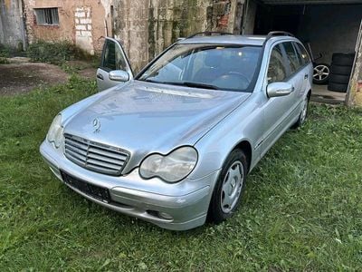 Mercedes C200
