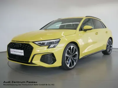 Gebraucht Audi A3 S-Line 150 PS (110 kW) 2022 Pythongelb metallic Limousine