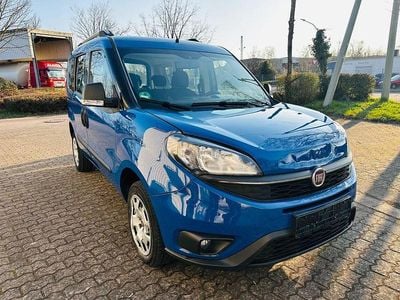 Gebraucht Fiat Doblò 120 PS (88 kW) 2019 Blau Van / Kleinbus