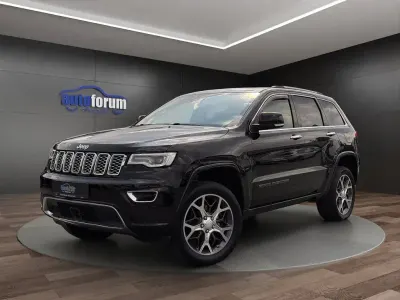 Gebraucht Jeep Grand Cherokee Overland 250 PS (183 kW) 2020 Schwarz SUV