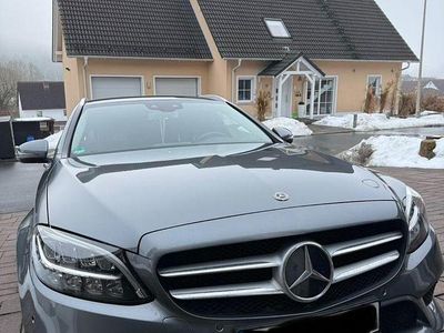Gebraucht Mercedes C180 156 PS (114 kW) 2020 Grau Kombi