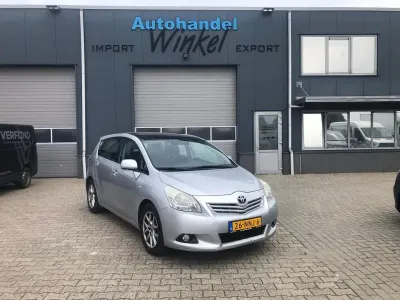 Gebraucht Toyota Verso Business Edition 147 PS (108 kW) 2010 Grau Van / Kleinbus
