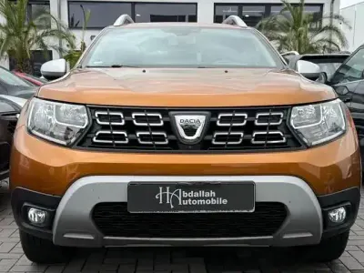 Gebraucht Dacia Duster Prestige 125 PS (91 kW) 2018 Orange SUV