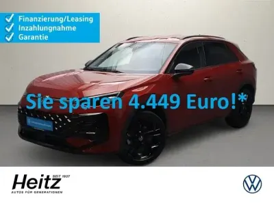 Neu VW T-Roc R-line 150 PS (110 kW) 2026 Flame red metallic SUV