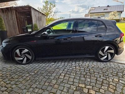 Gebraucht VW Golf VIII GTI 245 PS (180 kW) 2022 Schwarz Limousine