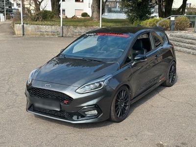 Gebraucht Ford Fiesta Performance Edition 200 PS (147 kW) 2019 Grau Kleinwagen