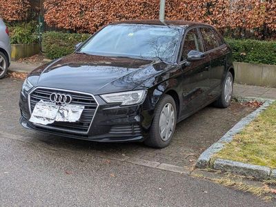 Schwarz Gebraucht 2018 Audi A3 Limousine | 16.900 € (Guter Preis)
