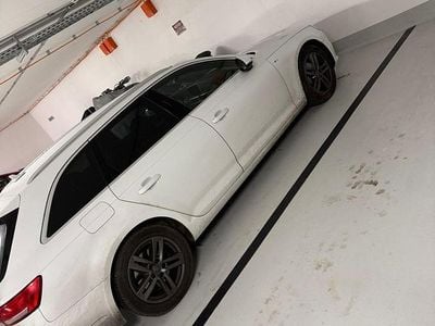 Weiß Gebraucht 2016 Audi A4 Kombi | 16.500 € (Fairer Preis)