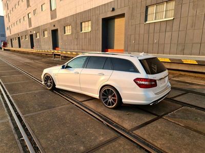 Mercedes E63 AMG