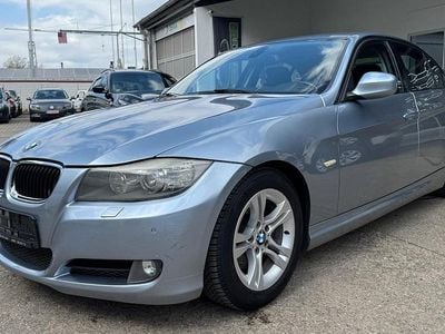 Usata BMW 320 Comfort Edition 163 CV (119 kW) 2010 Blu Berlina