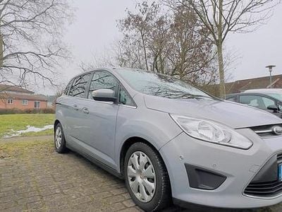 Silber Gebraucht 2012 Ford Grand C-Max Van / Kleinbus | 5.500 €