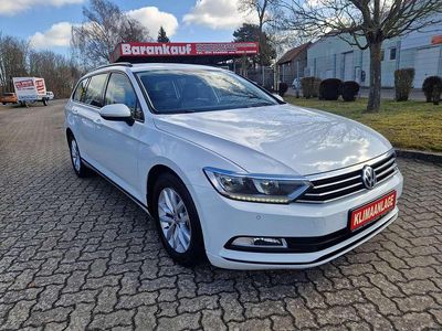 Gebraucht VW Passat Trendline 150 PS (110 kW) 2019 Pure white Kombi