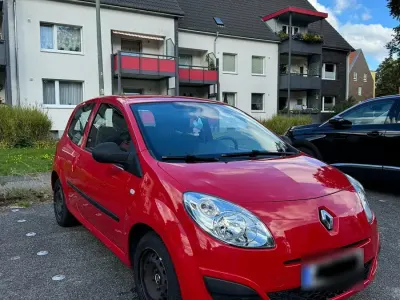 Gebraucht Renault Twingo 58 PS (42 kW) 2009 Rot Kleinwagen