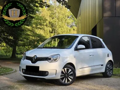Używany Renault Twingo Intens 92 KM (67 kW) 2021 Biały Hatchback
