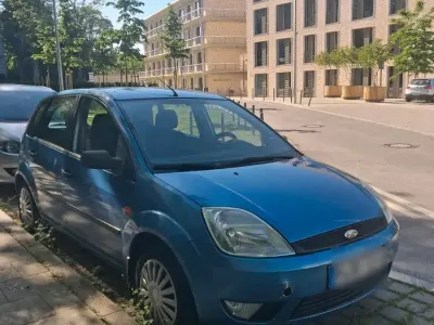 Brugt Ford Fiesta 80 HK (58 kW) 2002 Blå Hatchback