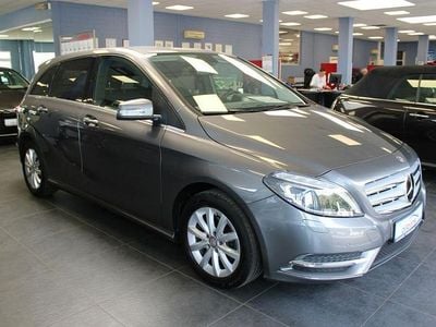 Mercedes B200