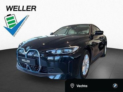 Gebraucht BMW i4 Comfort Edition 250 kW (340 PS) 2023 Black sapphire (schwarz) Limousine