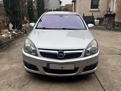 Gebraucht 2005 Opel Vectra Sport Limousine | 4.000 € (Teuer)