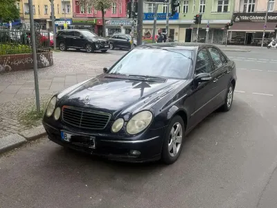 Używany Mercedes E320