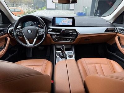 Gebraucht BMW 530 Sport Line 265 PS (194 kW) 2018 Silber Limousine