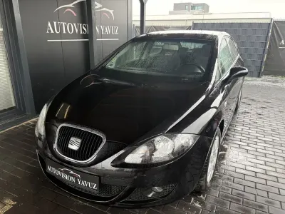 Gebraucht Seat Leon Stylance 140 PS (102 kW) 2006 Negro magico Kleinwagen