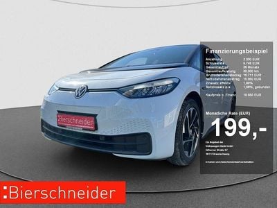 Gebraucht VW ID.3 Pure 110 kW (150 PS) 2022 Weiss Kleinwagen