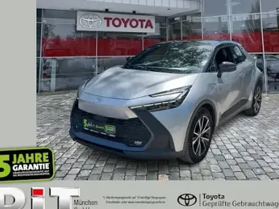 Gebraucht Toyota C-HR Team 197 PS (144 kW) 2024 Silver metallic / black SUV