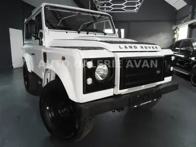 Second-hand Land Rover Defender 122 CP (89 kW) 2014 Alb Break