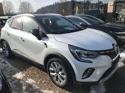 Gebraucht Renault Captur Intens 158 PS (116 kW) 2021 Perlmuttweiß, dach blackpear SUV