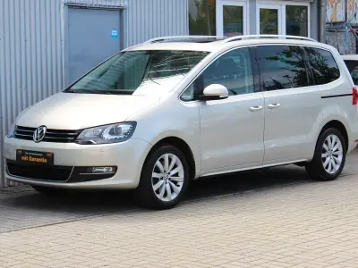 Gebraucht VW Sharan Highline 140 PS (102 kW) 2011 Gold Van / Kleinbus