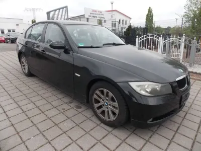 Używany BMW 320 150 KM (110 kW) 2006 Czarny Sedan/Limuzyna