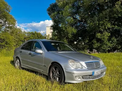 Gebraucht Mercedes C180 150 PS (110 kW) 2004 Silber Limousine