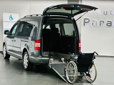 Grau Gebraucht 2011 VW Caddy Maxi Highline Van / Kleinbus | 28.950 €