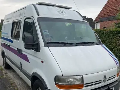 Używany Renault Master 114 KM (83 kW) 2001 Biały Minivan