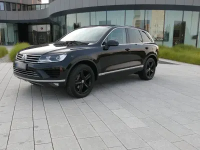 Gebraucht VW Touareg 262 PS (192 kW) 2015 Schwarz SUV
