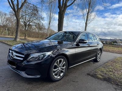 Gebraucht Mercedes C220 Avantgarde 170 PS (125 kW) 2014 Schwarz Kombi