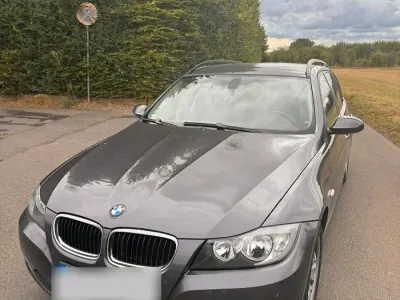 Gebraucht BMW 318 129 PS (94 kW) 2006 Grau Kombi