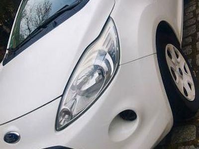 Gebraucht Ford Ka 69 PS (50 kW) 2011 Weiß Kleinwagen