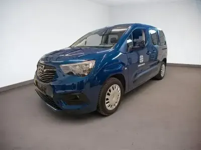 Gebraucht Opel Combo Life Elegance 131 PS (96 kW) 2022 Blau Van / Kleinbus