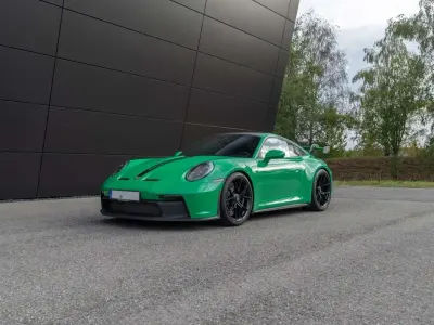 Gebraucht Porsche 911 GT3 510 PS (375 kW) 2021 M6c pythongrün Coupé